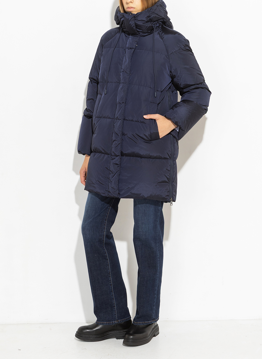 Пухено яке с 'Water repellent' обработка Weekend Max Mara Newbembo