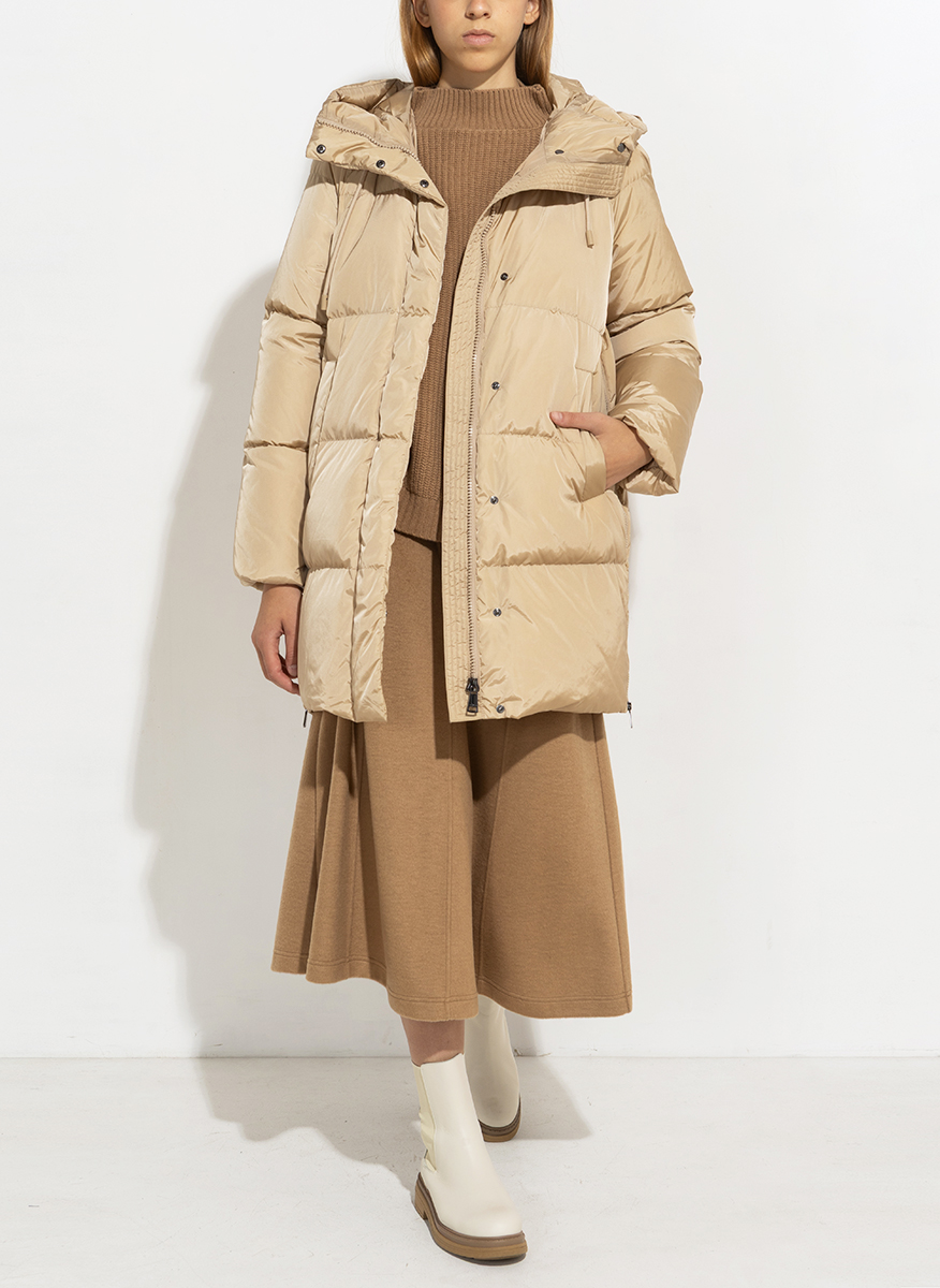 Пухено яке с 'Water repellent' обработка Weekend Max Mara Newbembo
