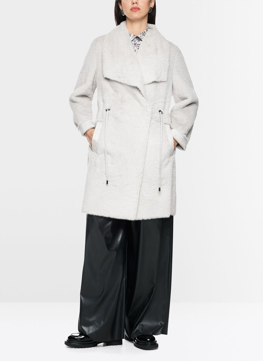 Палто 'Faux fur' Marc Cain Collections