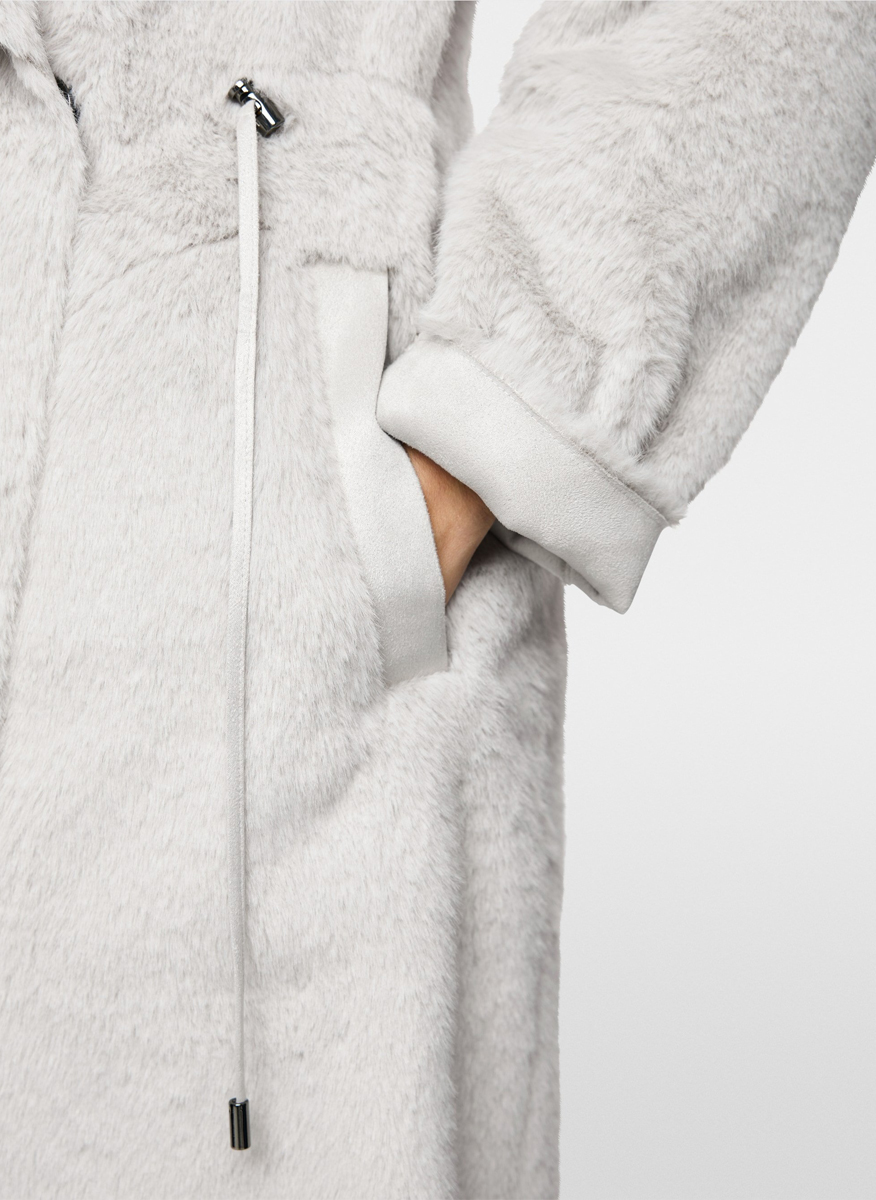Палто 'Faux fur' Marc Cain Collections