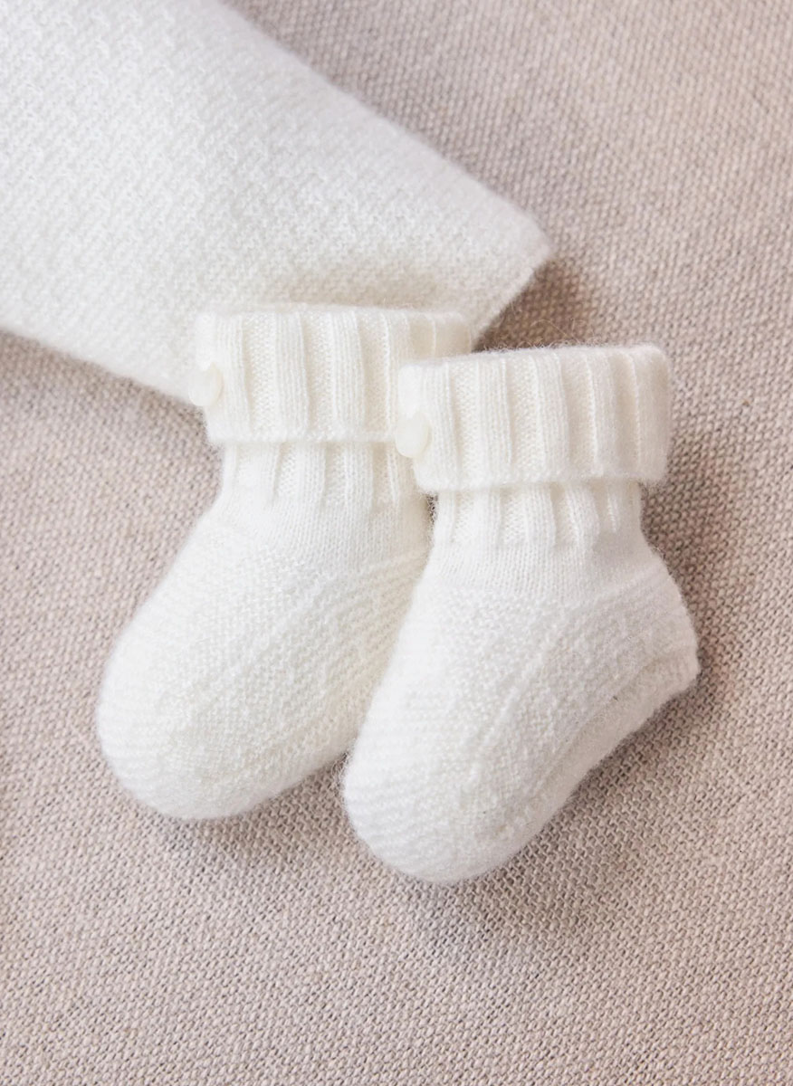 Tartine et Chocolat knitted baby booties