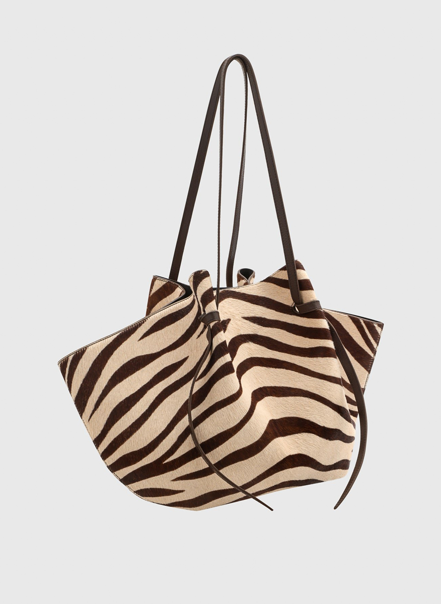 Yuzefi 'Large Mochi' bag