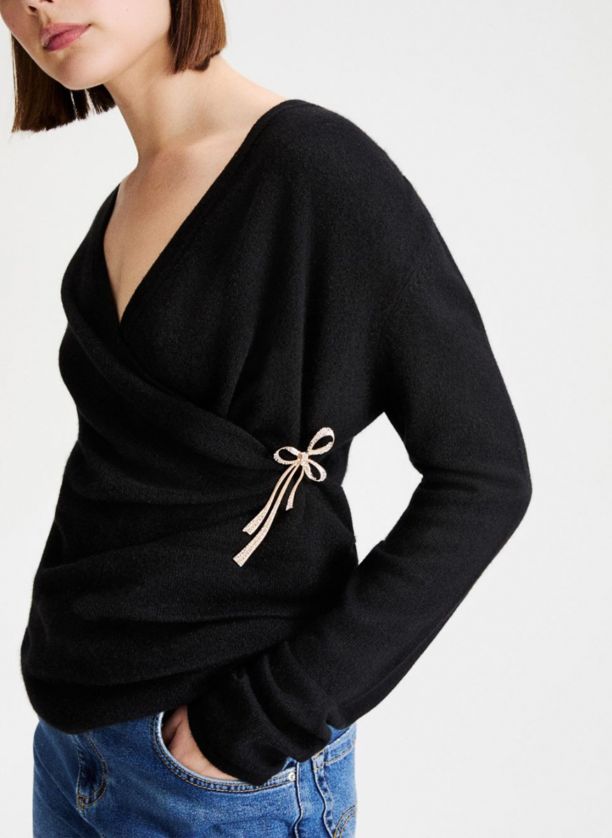 Marella Mllozio bow brooch