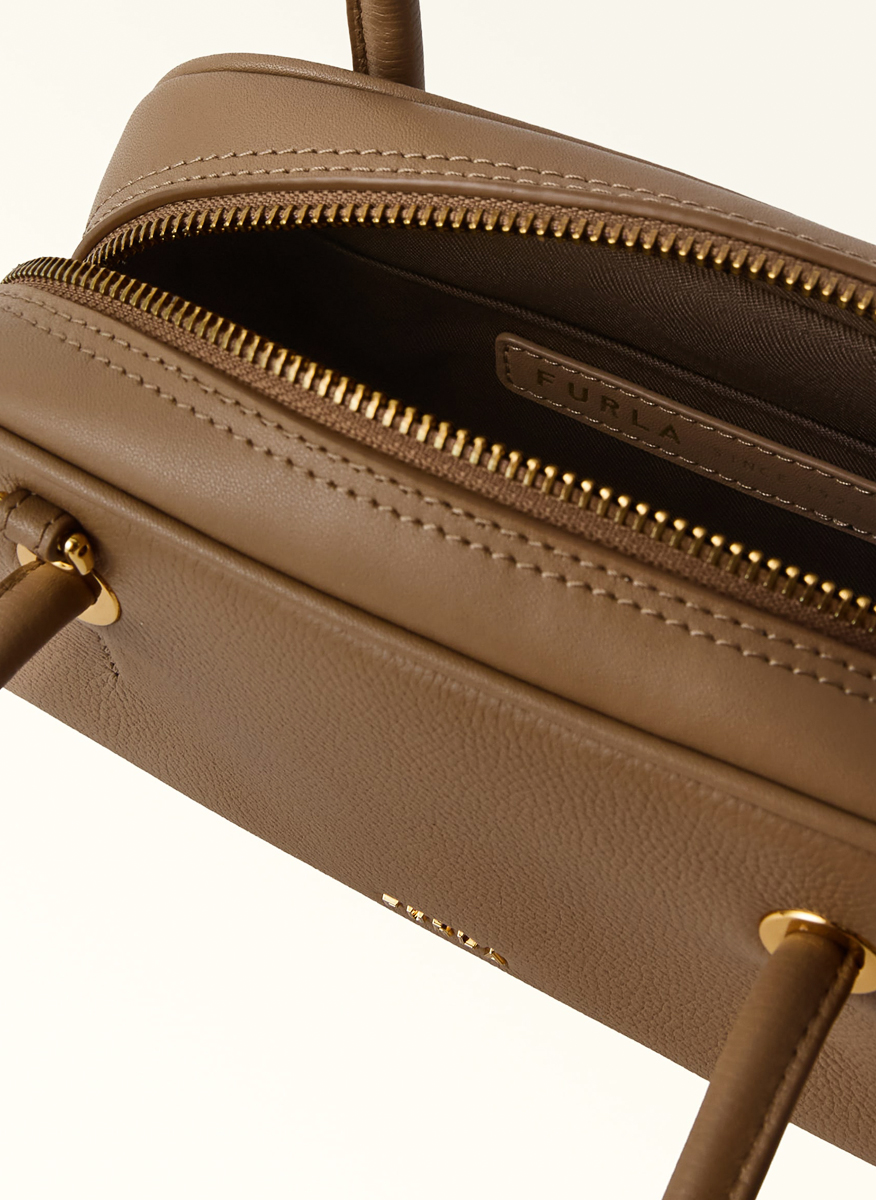 Чанта Furla Poppy Toffee