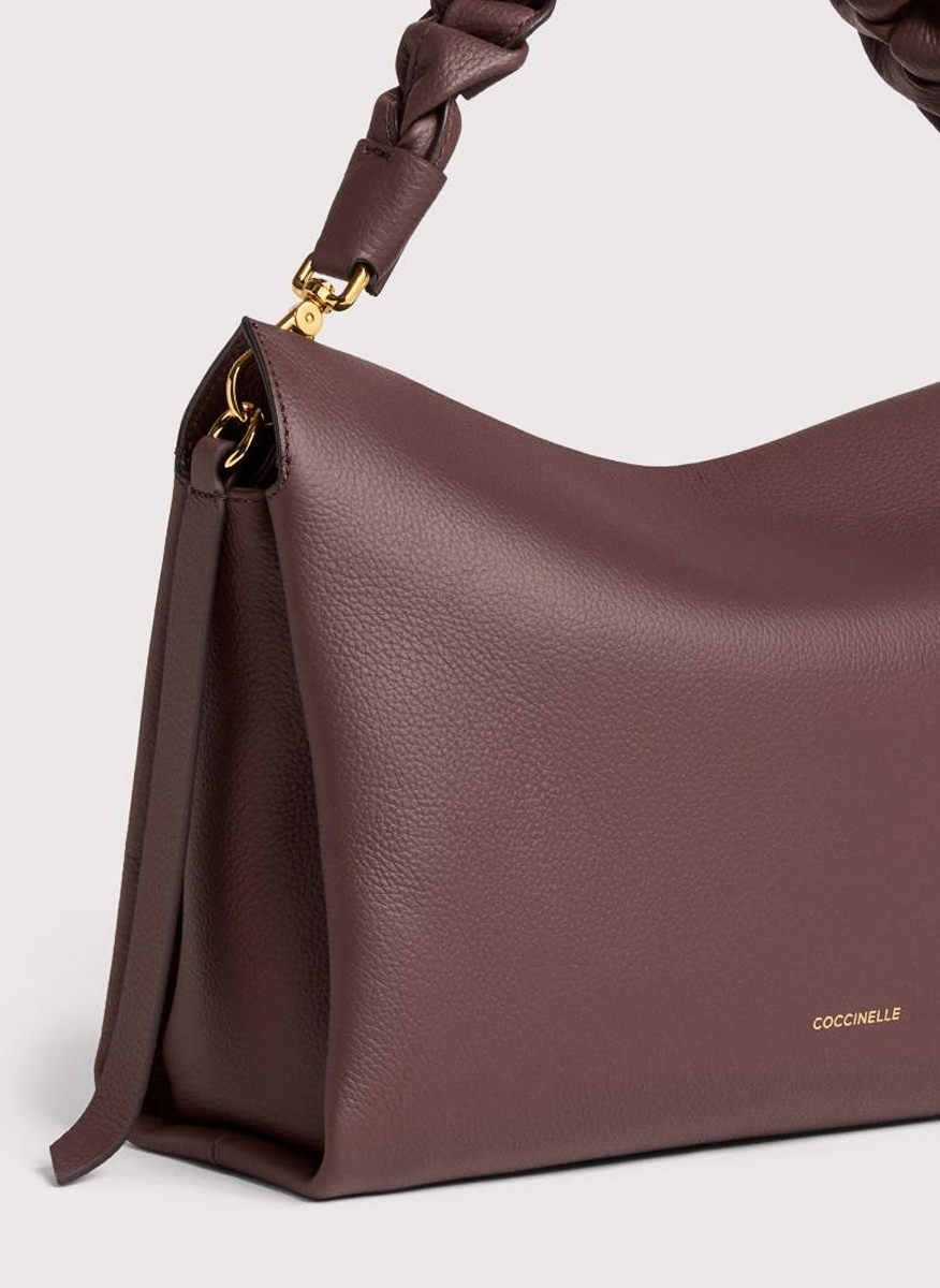Кожена чанта Coccinelle Boheme Medium