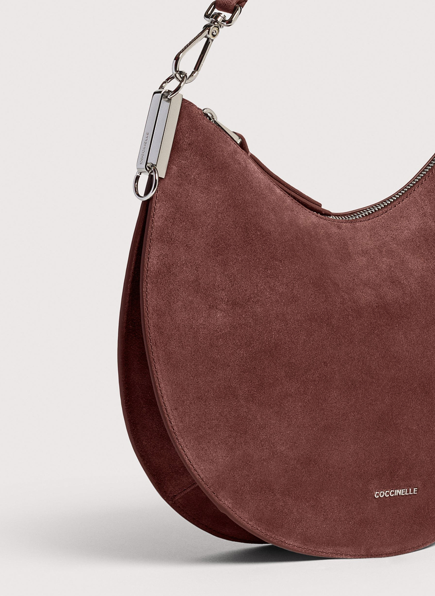 Велурена чанта Coccinelle Sunup Medium