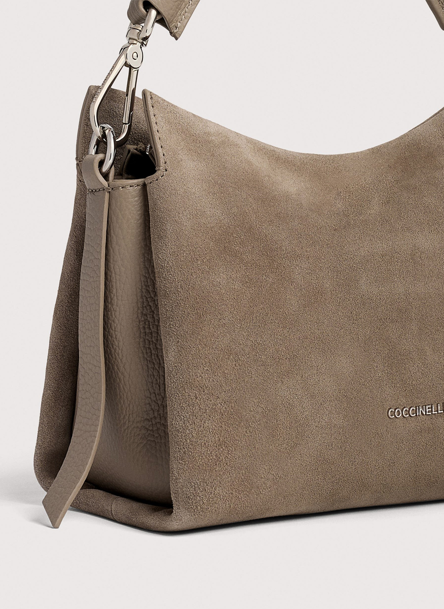 Велурена чанта Coccinelle Boheme Small