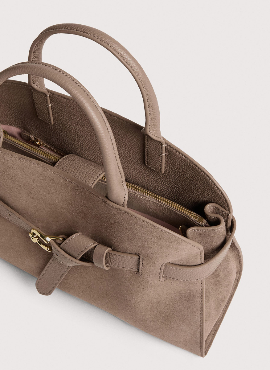 Велурена чанта Coccinelle Sabine Medium Warm Taupe