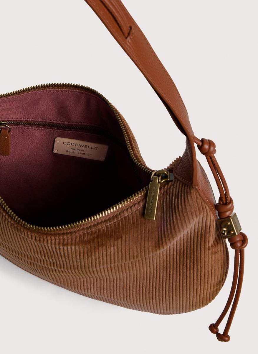 Чанта Coccinelle Thess Medium