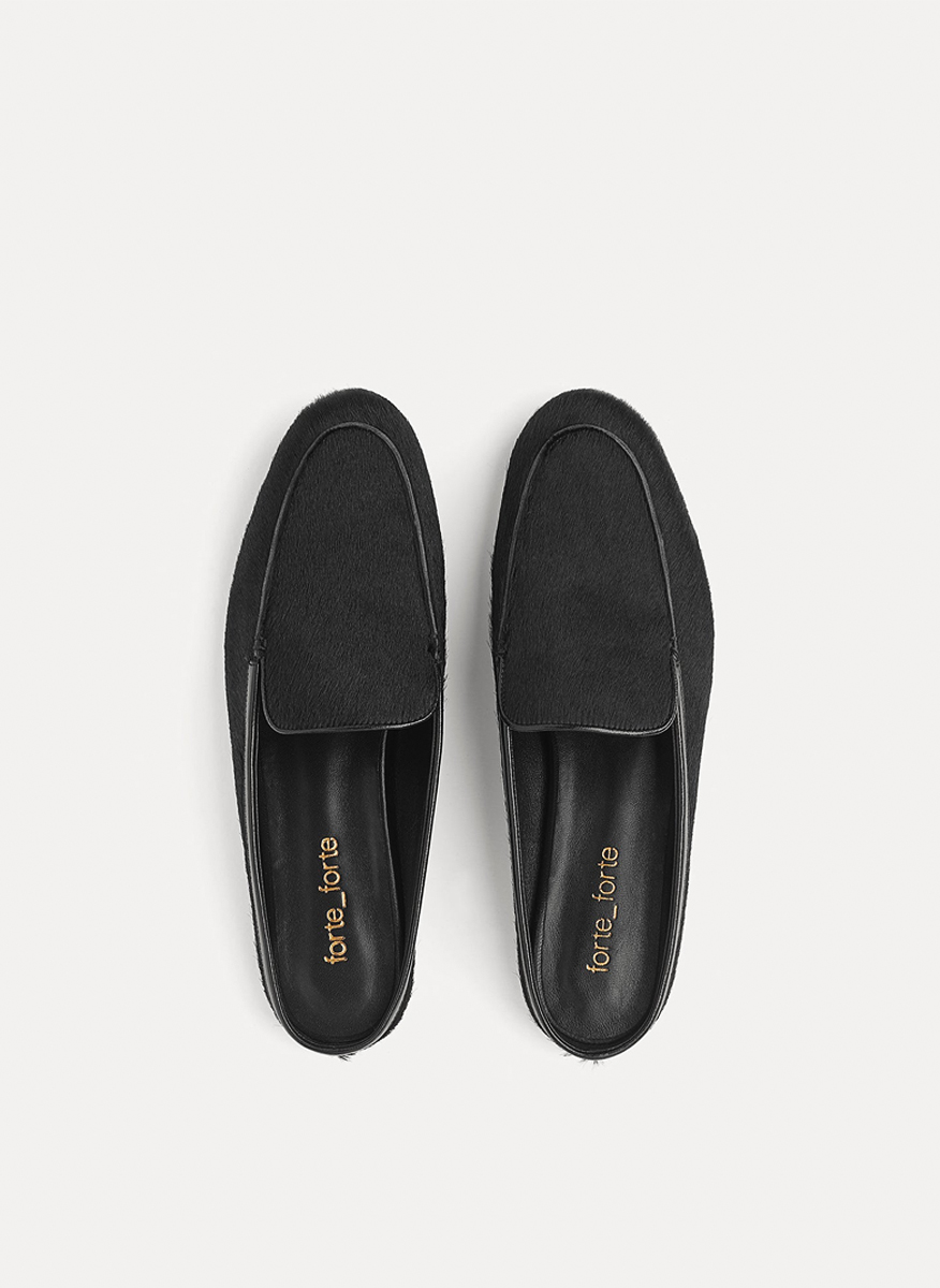 Сабо с 'pony' ефект 'loafer style' forte_forte