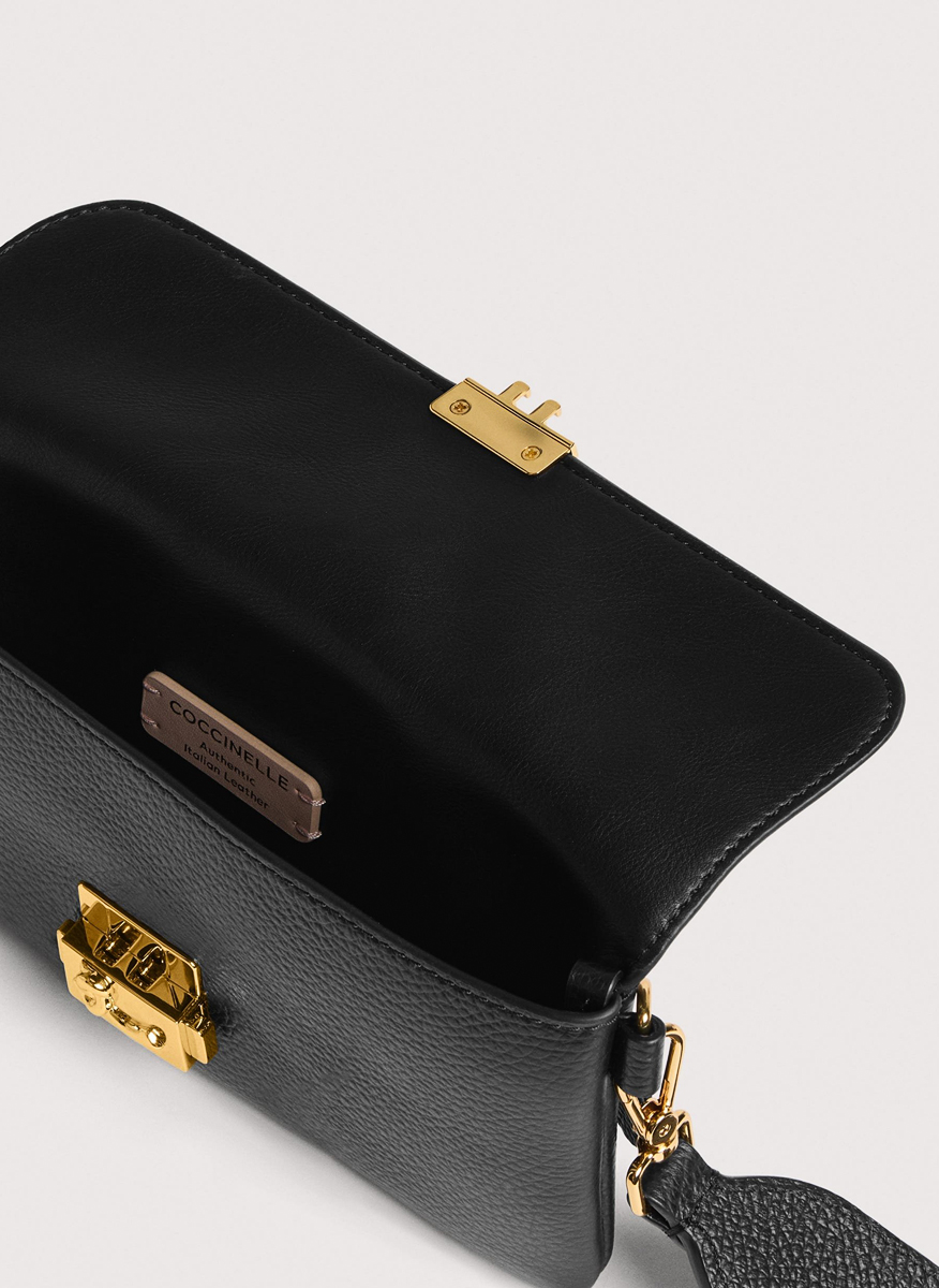 Мини чанта Coccinelle C-Me Lock mini