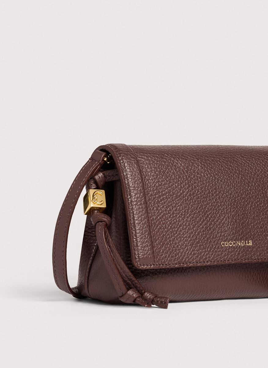 Мини чанта Coccinelle Thess Mini
