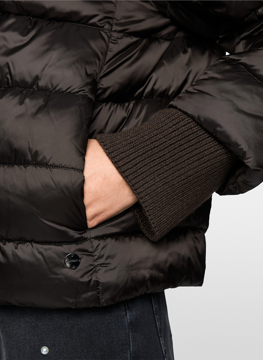 Капитонирано яке с висока яка Marc Cain Additions