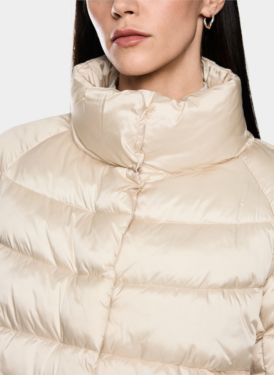 Капитонирано яке с висока яка Marc Cain Additions