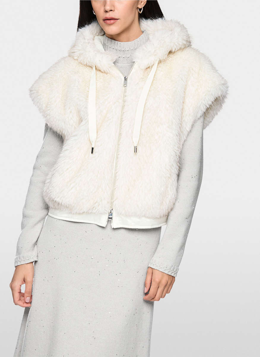 Елек от еко кожа с косъм Marc Cain Additions