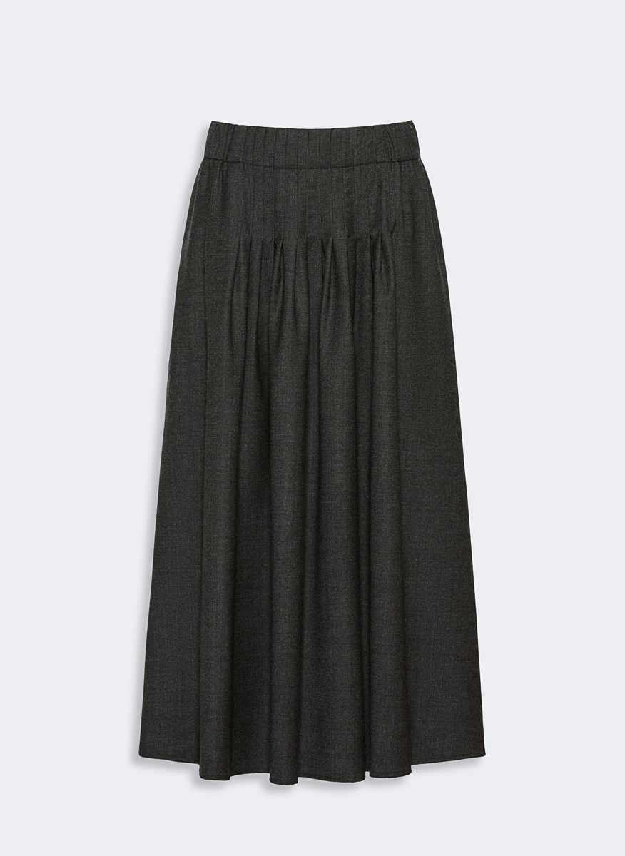 Weekend Max Mara Wkdovest midi skirt featuring a pleated design
