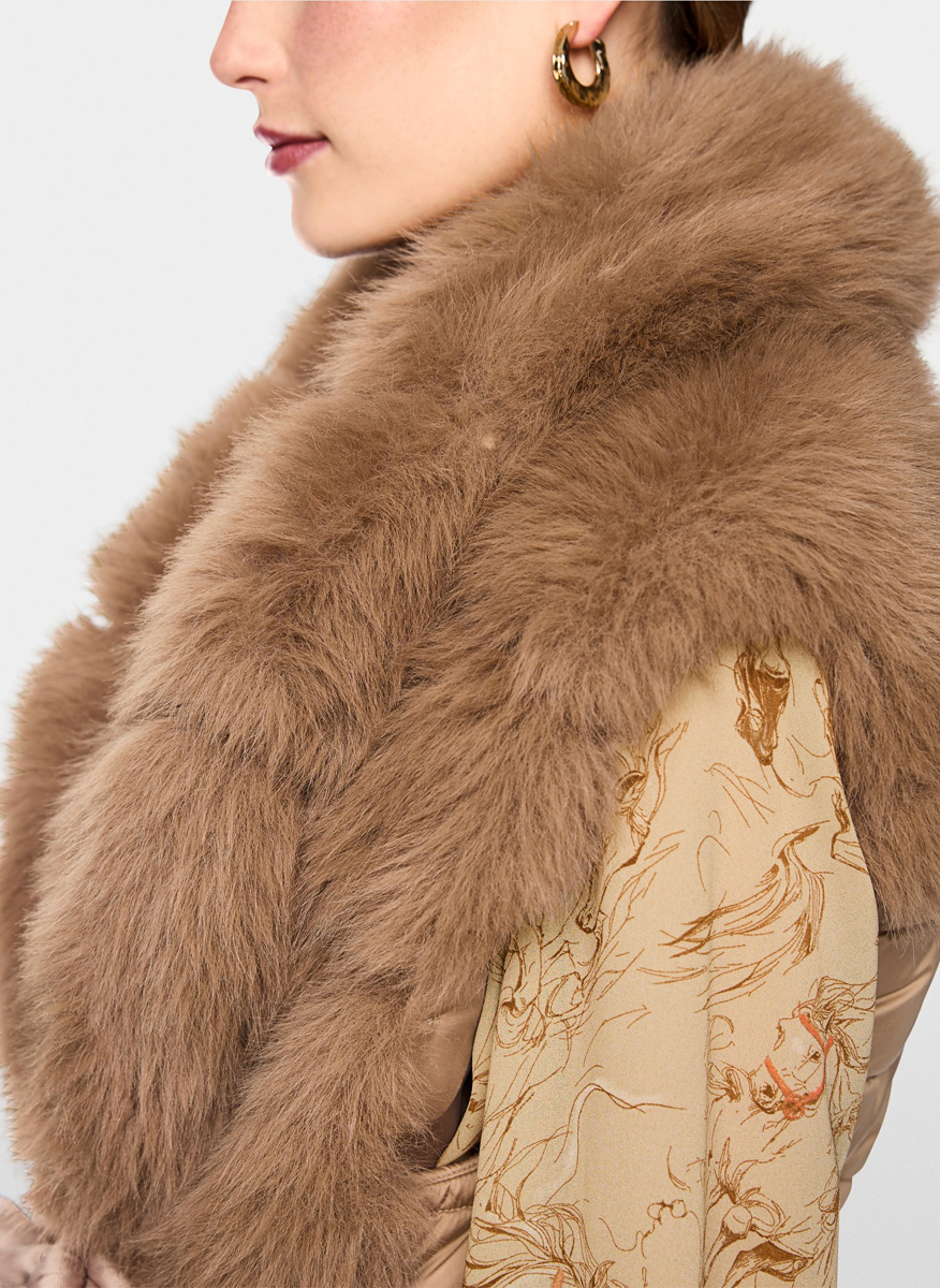 Елек с капитониран мотив 'Faux fur' Marc Cain Collections