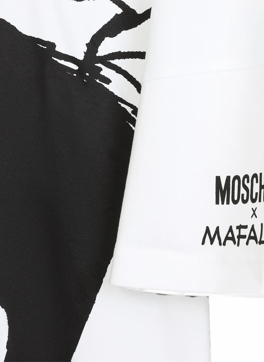 T-shirt рокля с 'Mafalda' принт Moschino