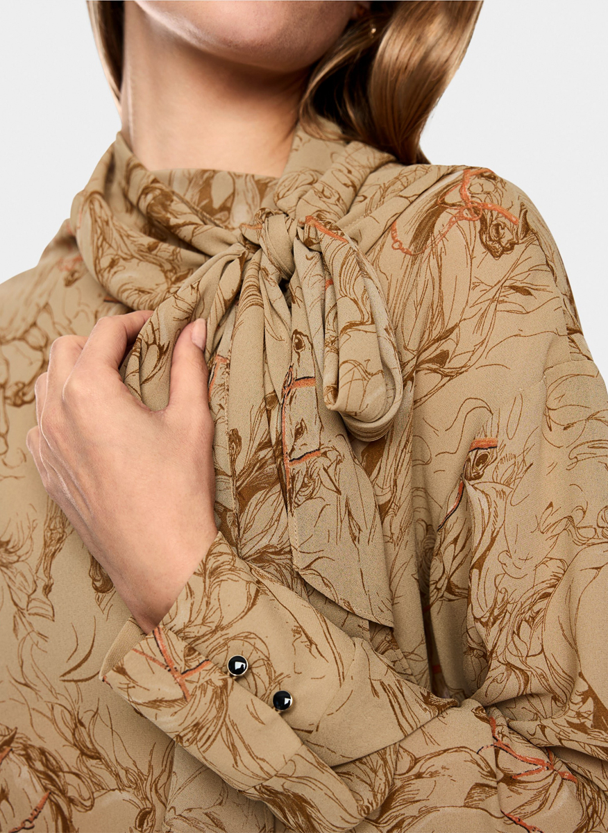 Блуза с панделка Marc Cain Collections