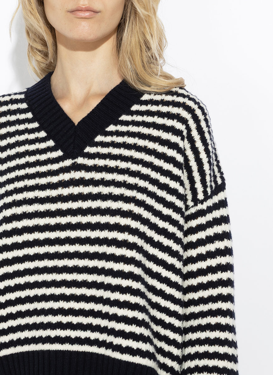 Раиран пуловер от фина вълна Weekend Max Mara Wkdspiga