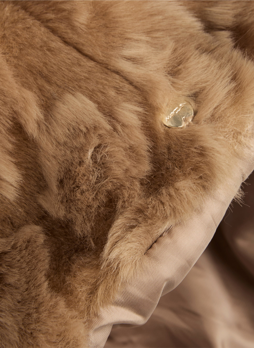 Шапка 'Frosty days' Marc Cain Collections