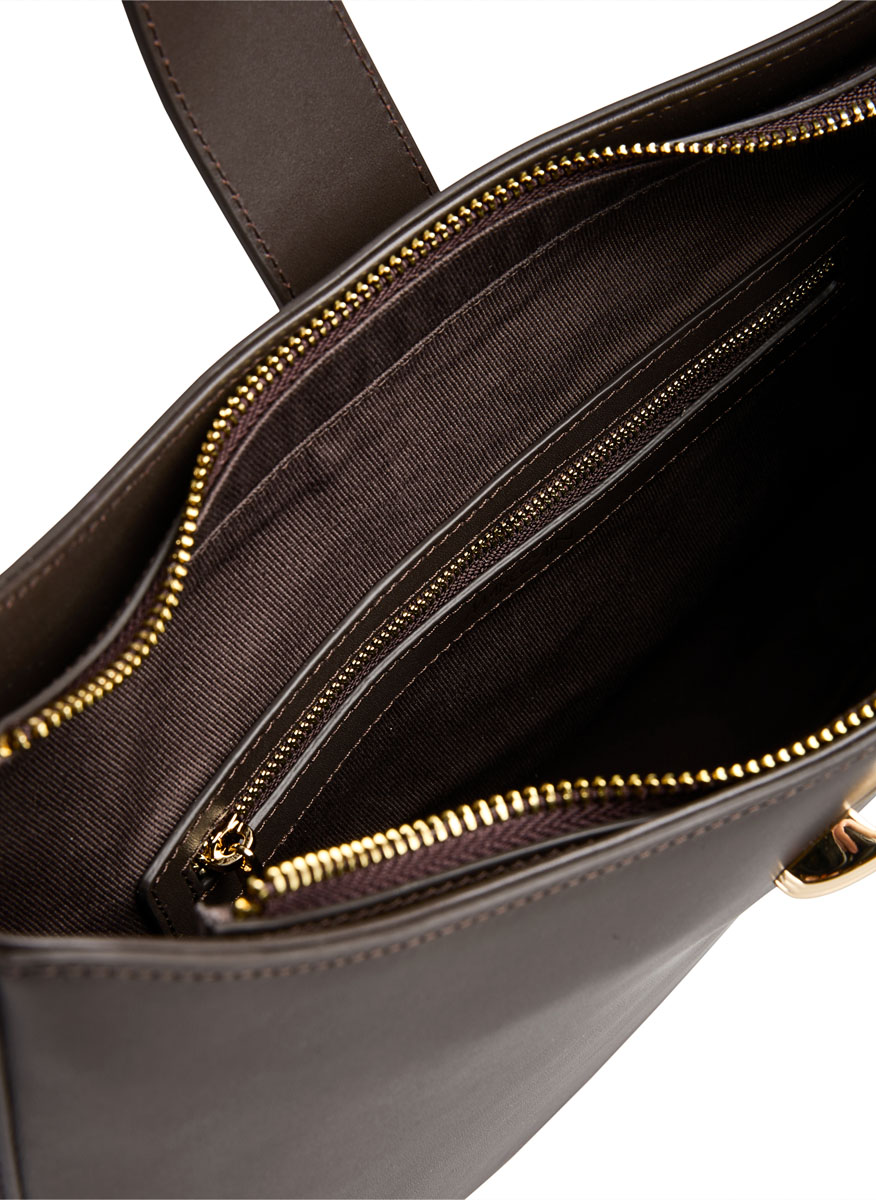 Кожена чанта 'Timeless style' Marc Cain Collections