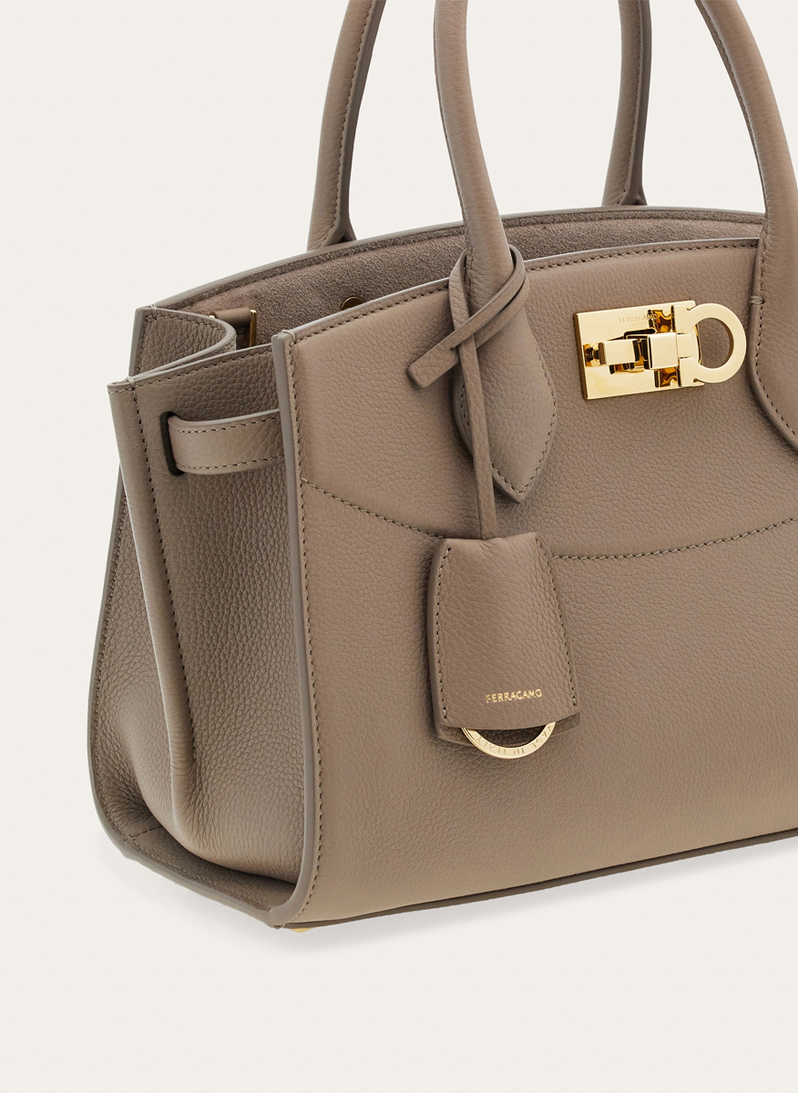 Ferragamo Studio Soft bag (M) Taupe