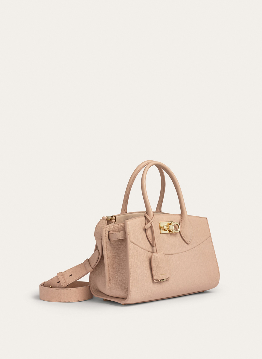 Ferragamo Studio Soft bag (M) Dusty Pink