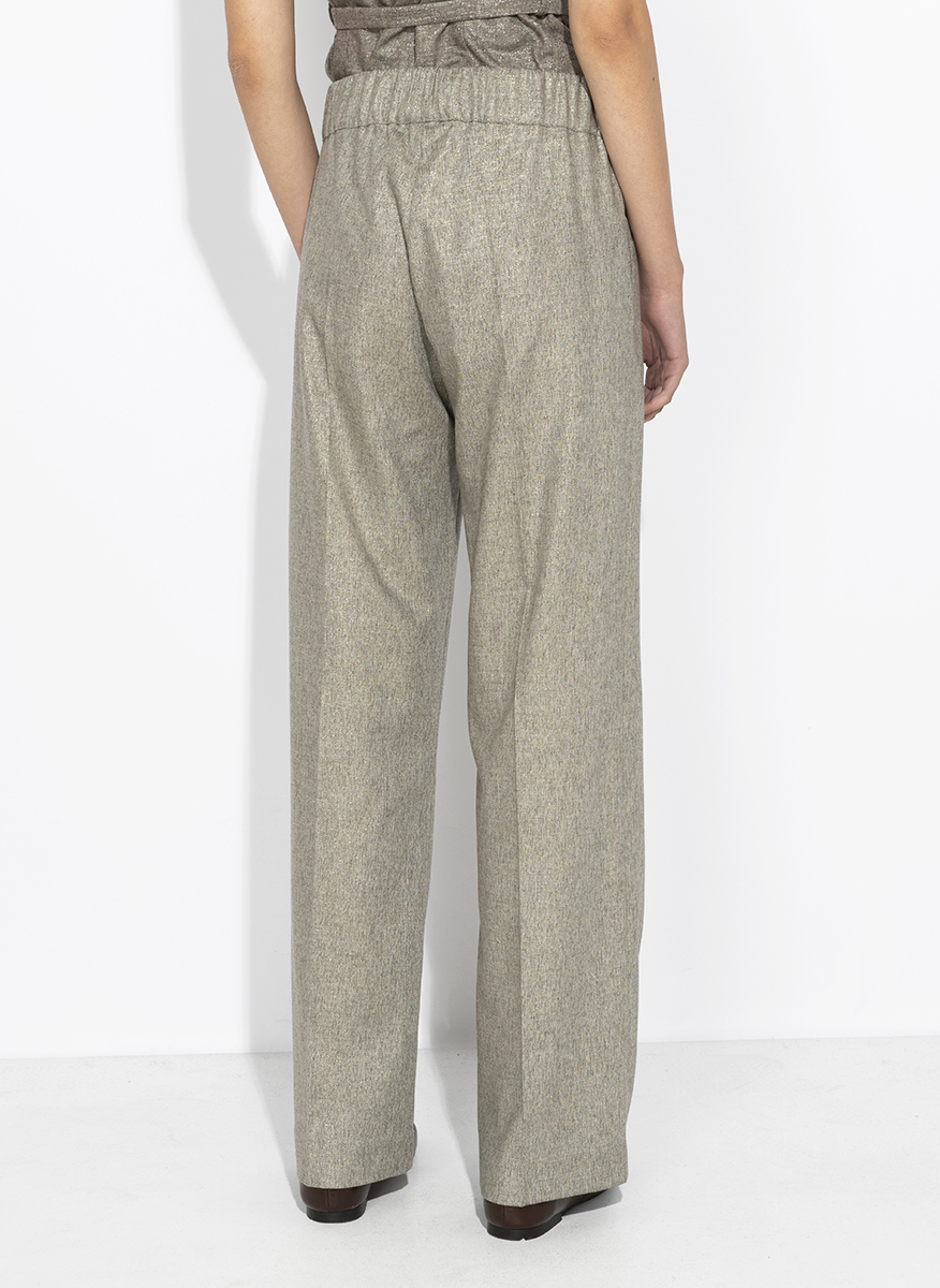 D.Exterior wool trousers