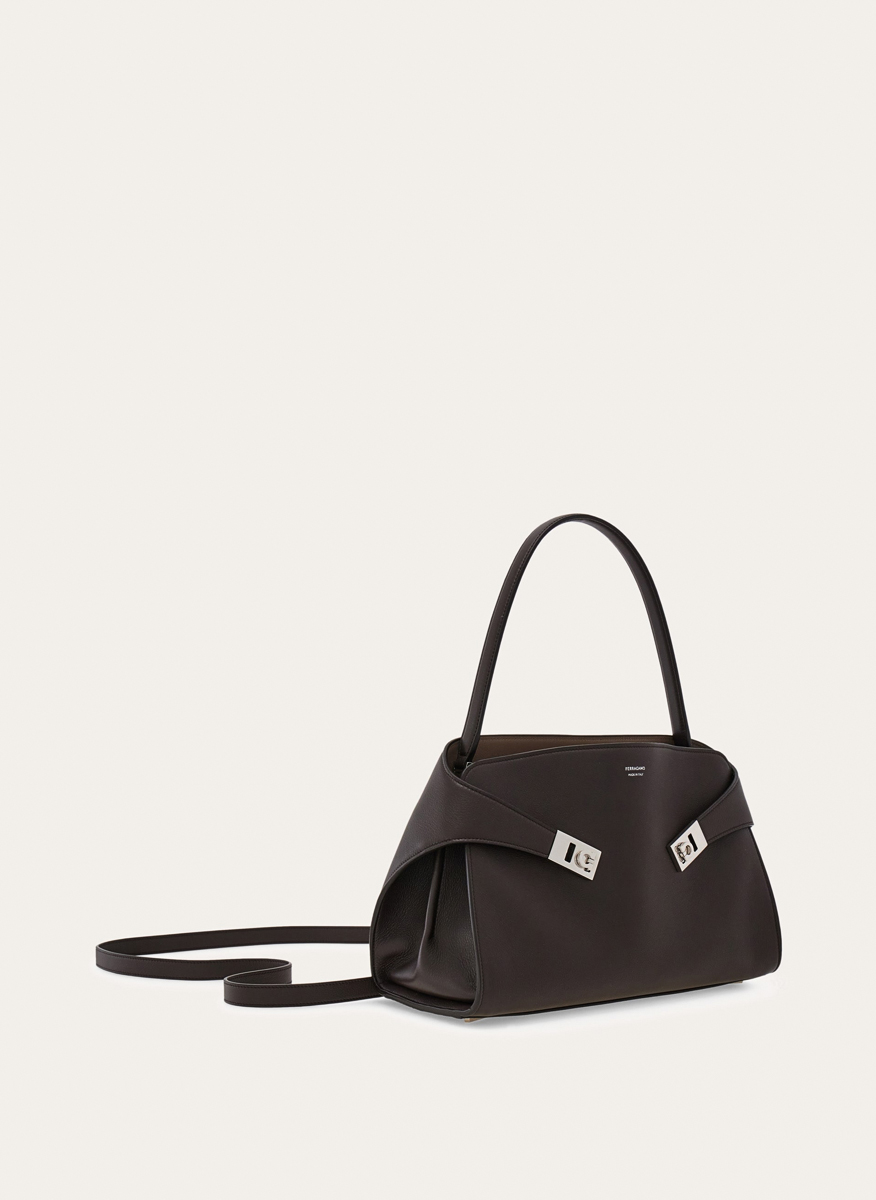 Ferragamo 'Hug Soft' bag (M)