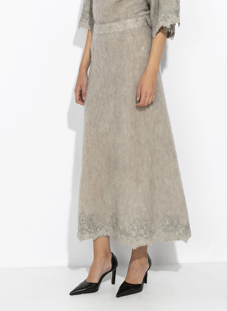 D.Exterior wool and alpaca skirt