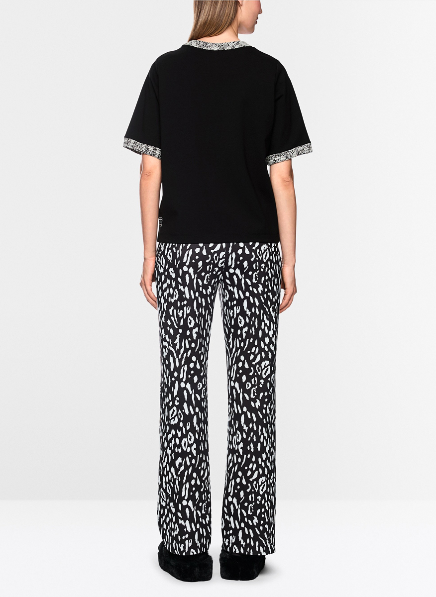 Marc Cain Sports t-shirt with bouclé details