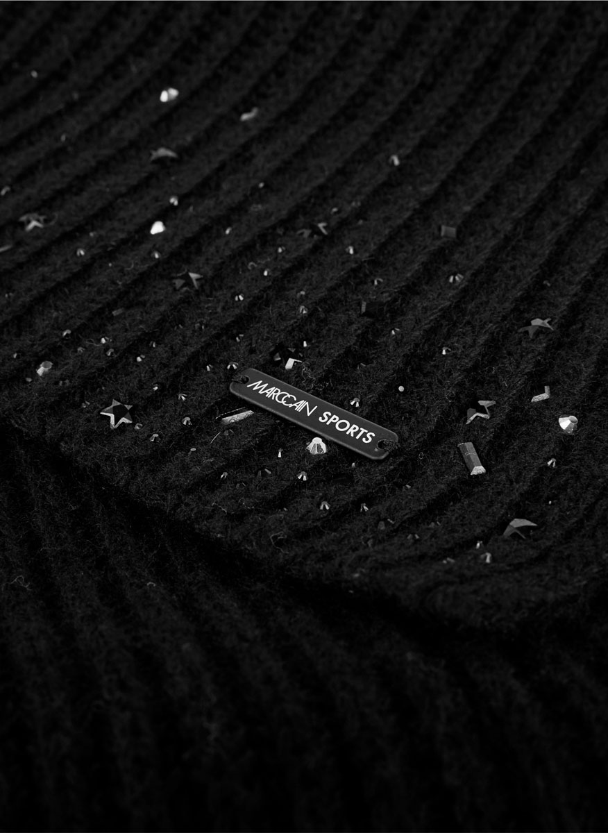 Marc Cain Sports scarf with rhinestone details