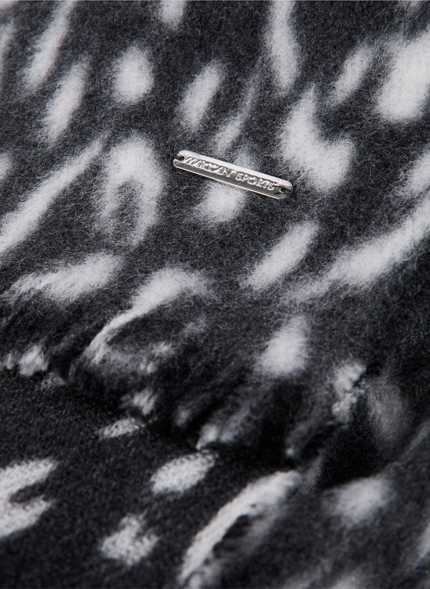 Marc Cain Sports printed scarf