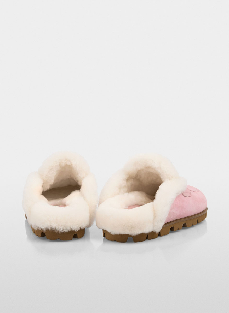 Велурени чехли с 'fluffy' детайли Marc Cain Sports