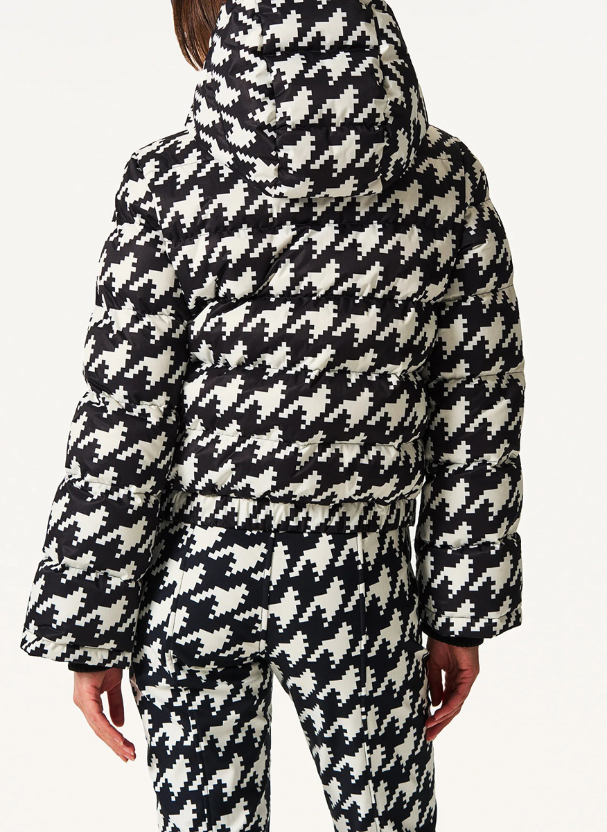 Perfect Moment 'Polar Flare' quilted jacket