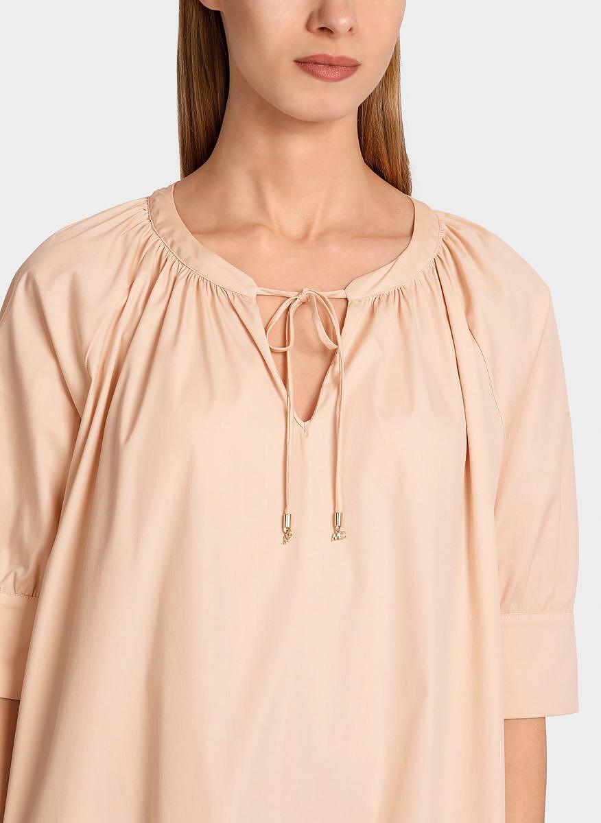 Рокля с бродерия Marc Cain Collections