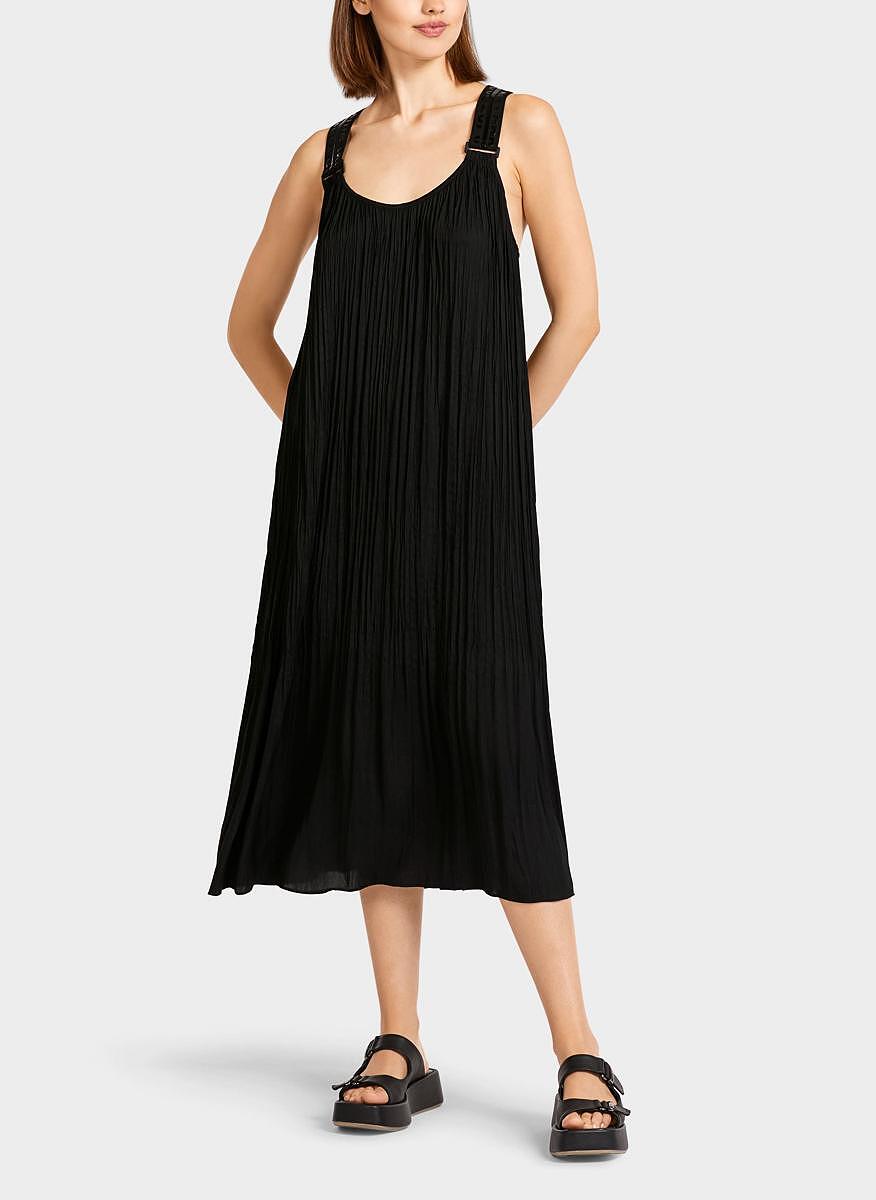 Плисирана рокля Marc Cain Sports