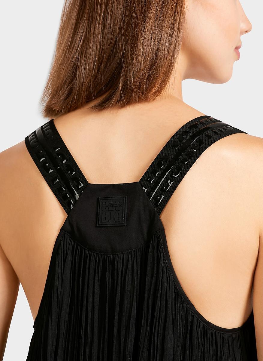 Плисирана рокля Marc Cain Sports