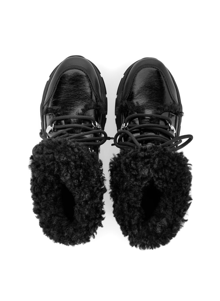 Боти с 'faux fur' Marc Cain