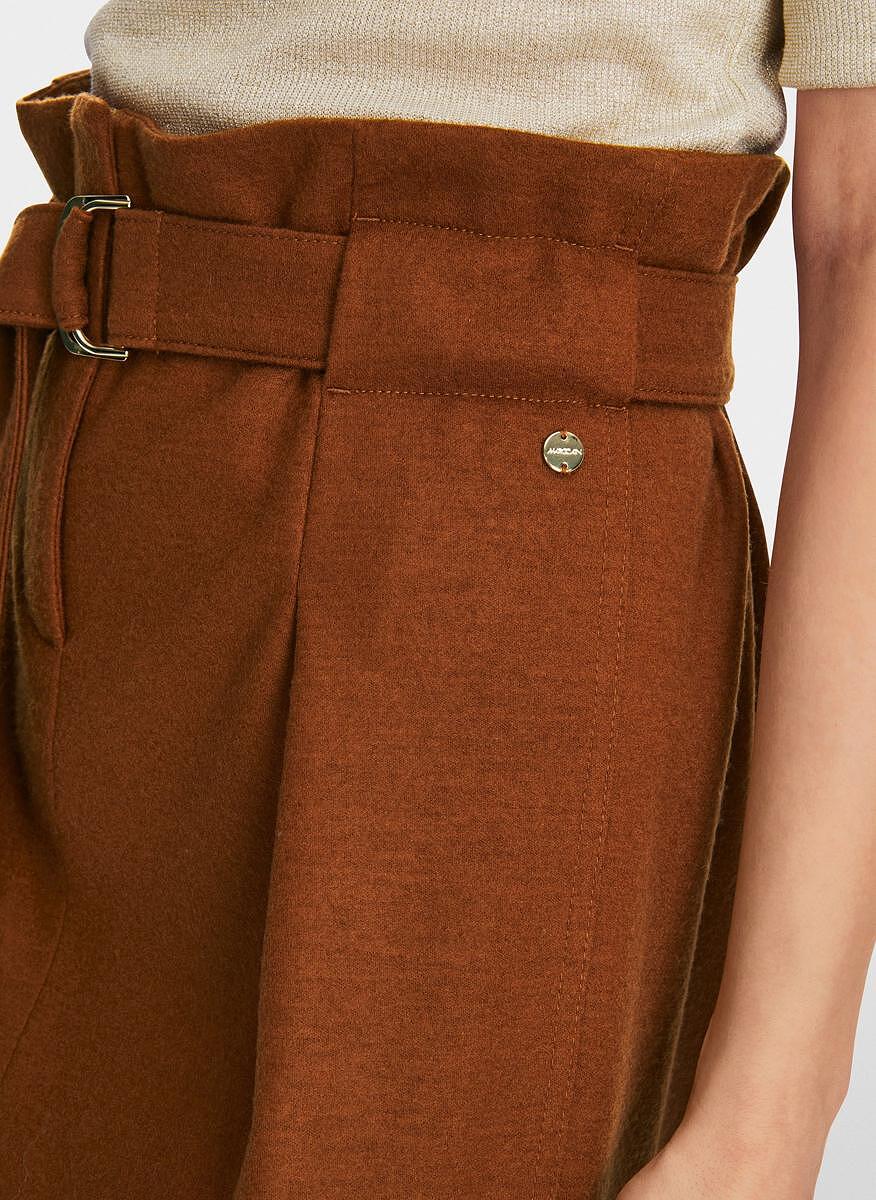 Пола от вълна с колан Marc Cain Collections