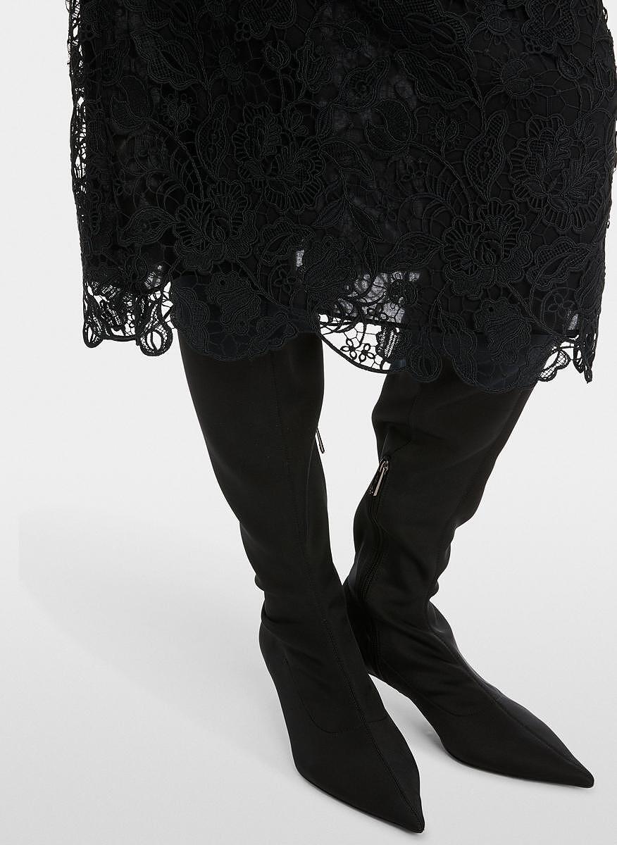 Рокля от дантела Marc Cain Glam