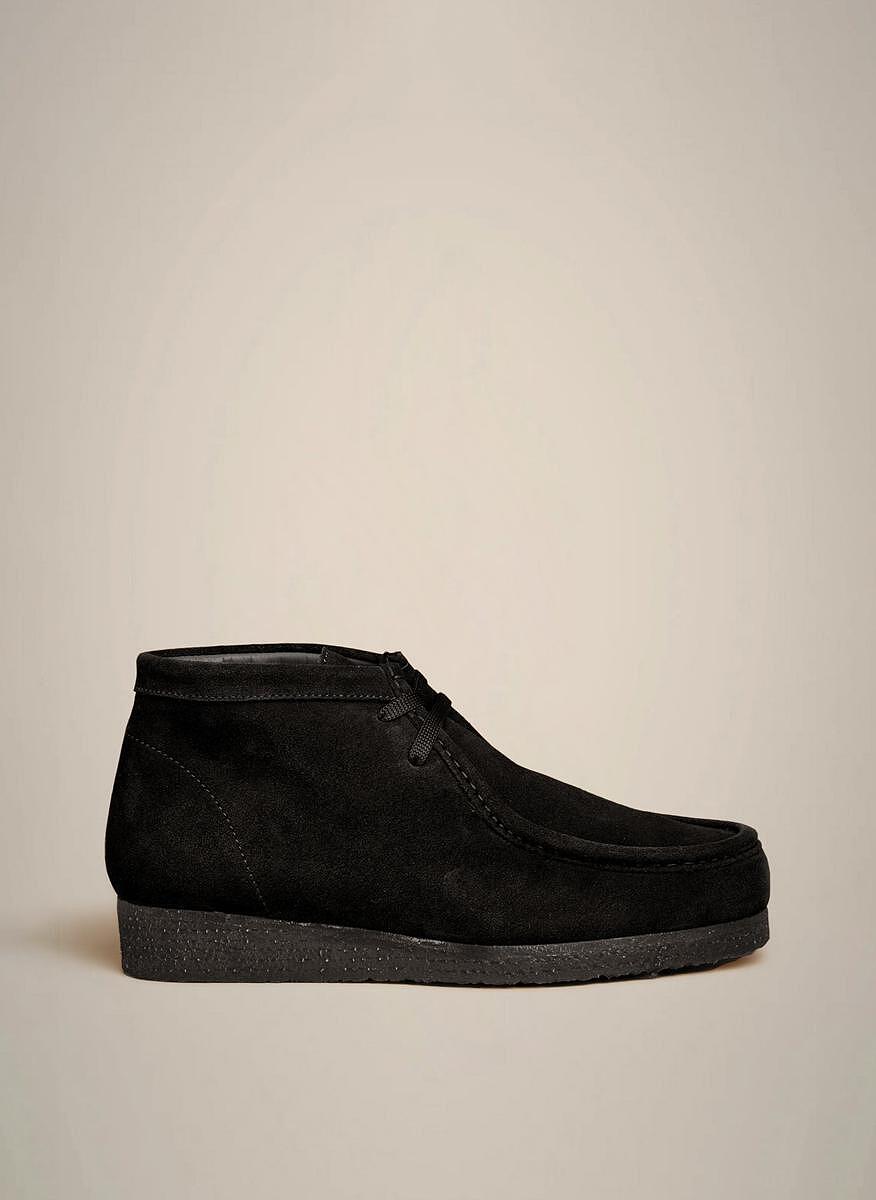 Обувки от велур Liviana Conti